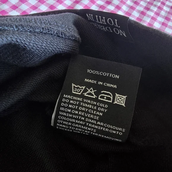 Killstar Frownie Face Sweater Size XXL - Picture 6 of 6